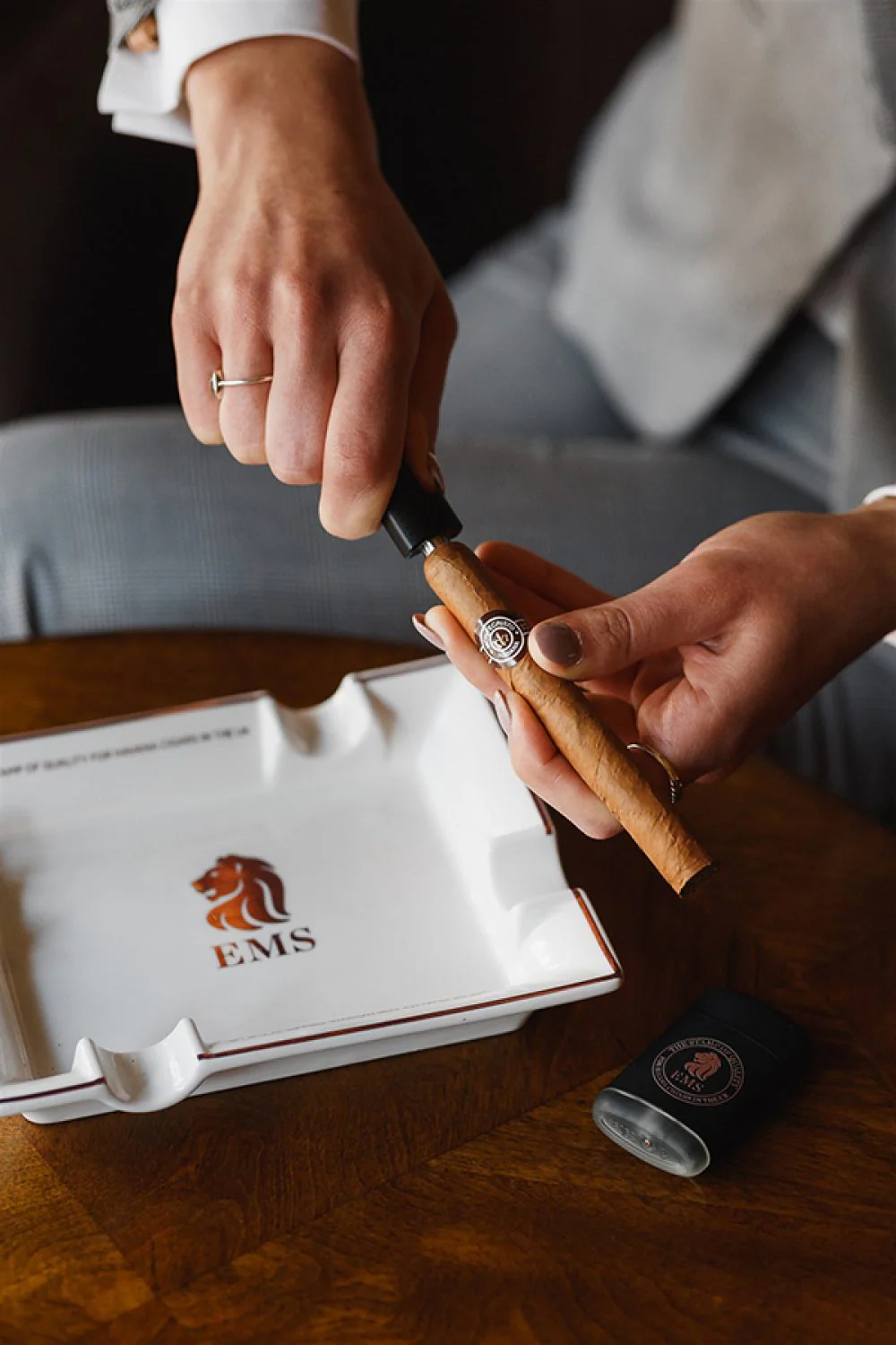 Montecristo Petit Edmundo - Medium Full - Image 3